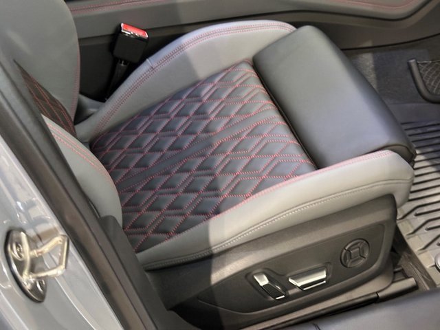 New 2025 Audi S6 Prestige image 11