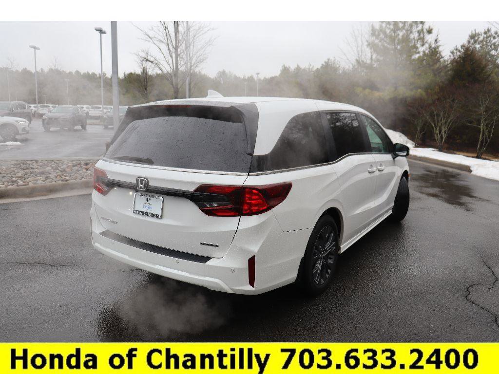 Certified 2025 Honda Odyssey Touring image 7
