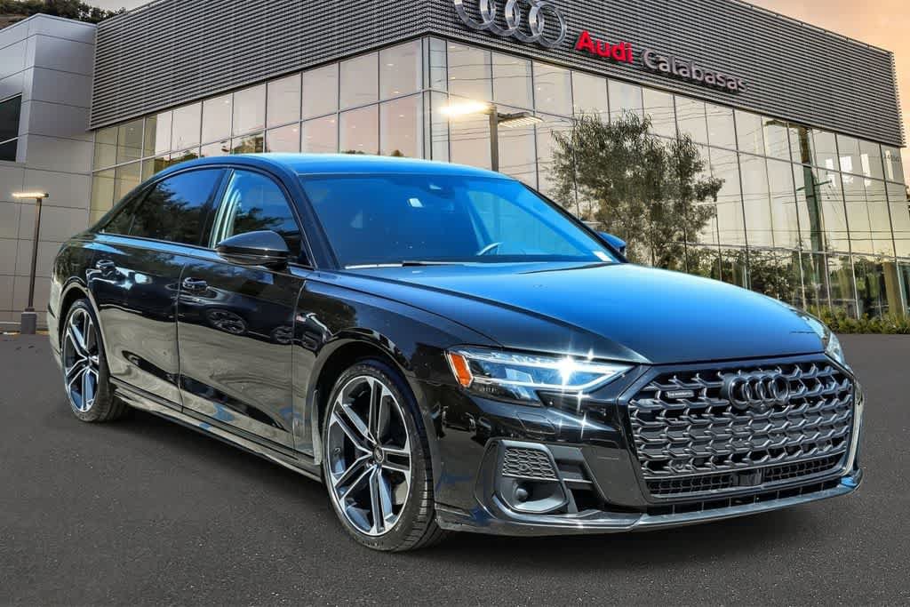 Used 2025 Audi A8 L 3.0T w/ Executive Package AWD/4WD image 5
