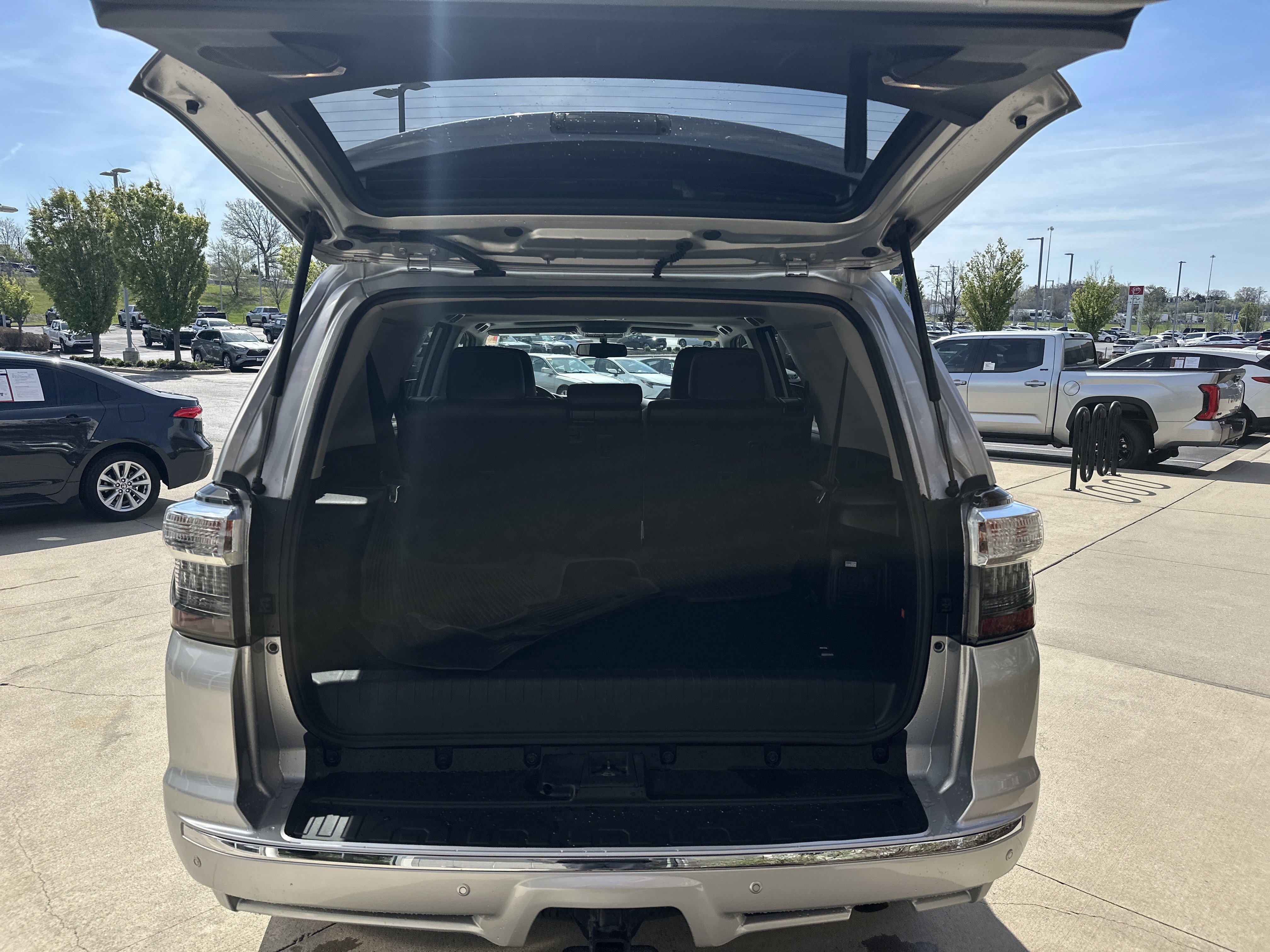 Used 2019 Toyota 4Runner Limited image 29