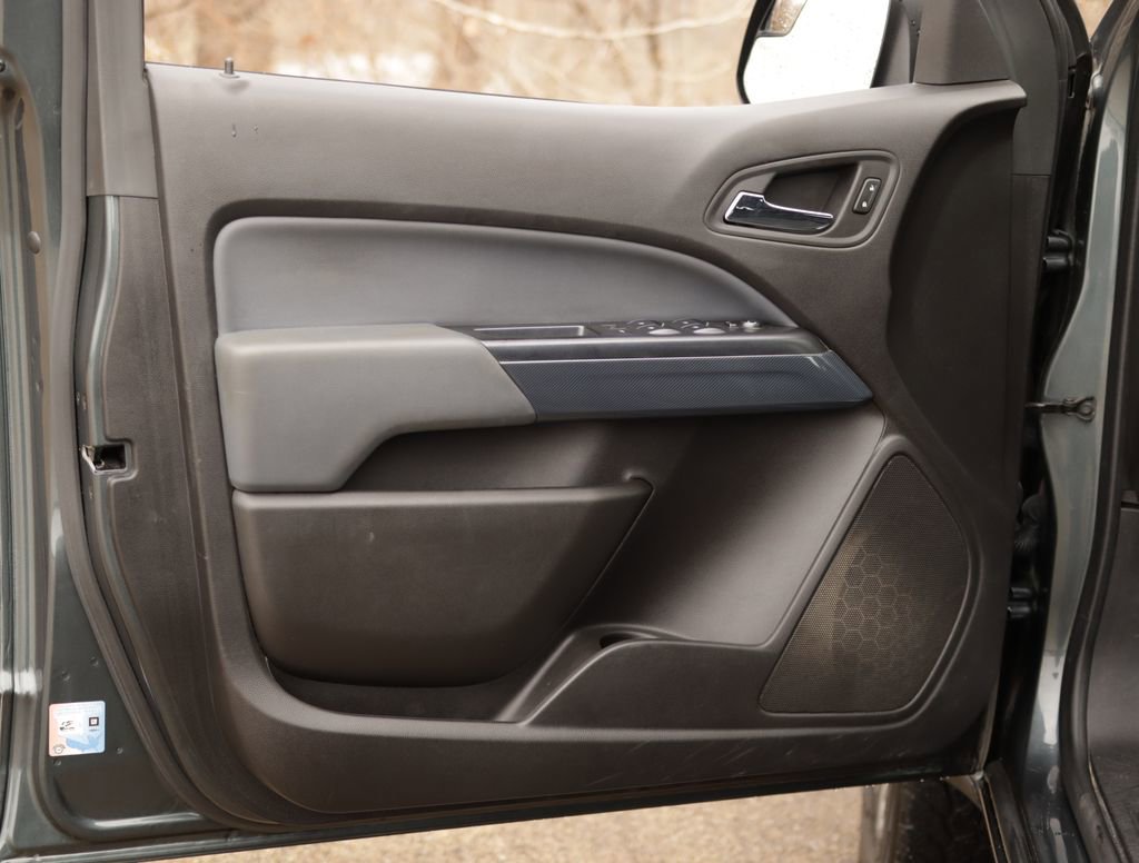 Used 2017 Chevrolet Colorado Z71 image 22