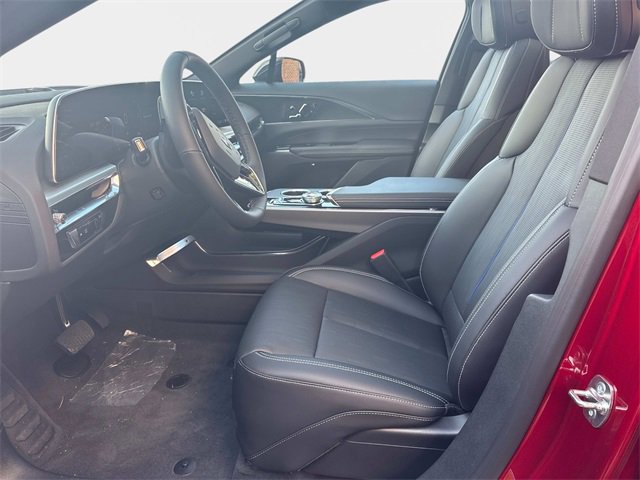 New 2025 Cadillac Lyriq Luxury image 12