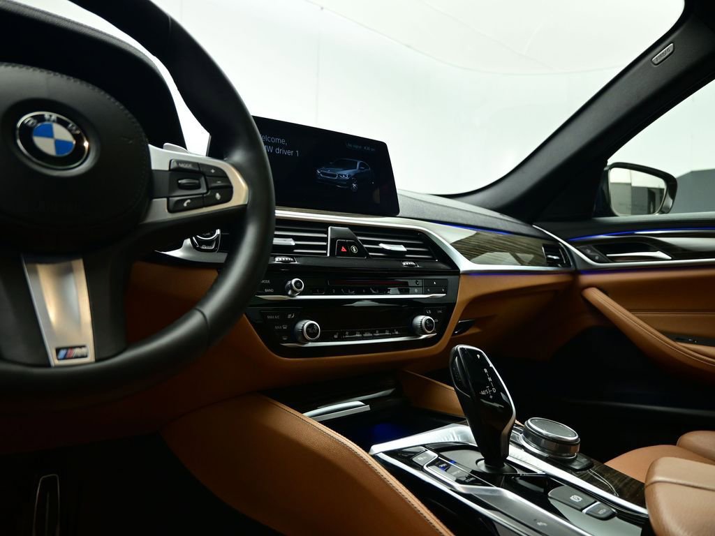 Used 2018 BMW 540i image 48