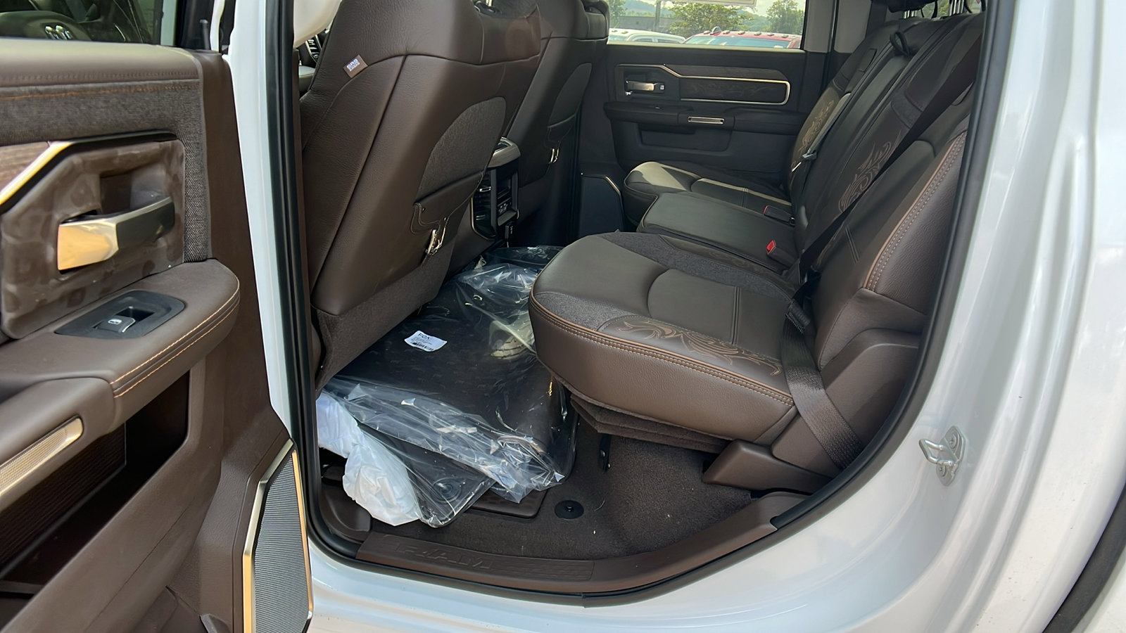 New 2026 RAM 2500 Limited image 22