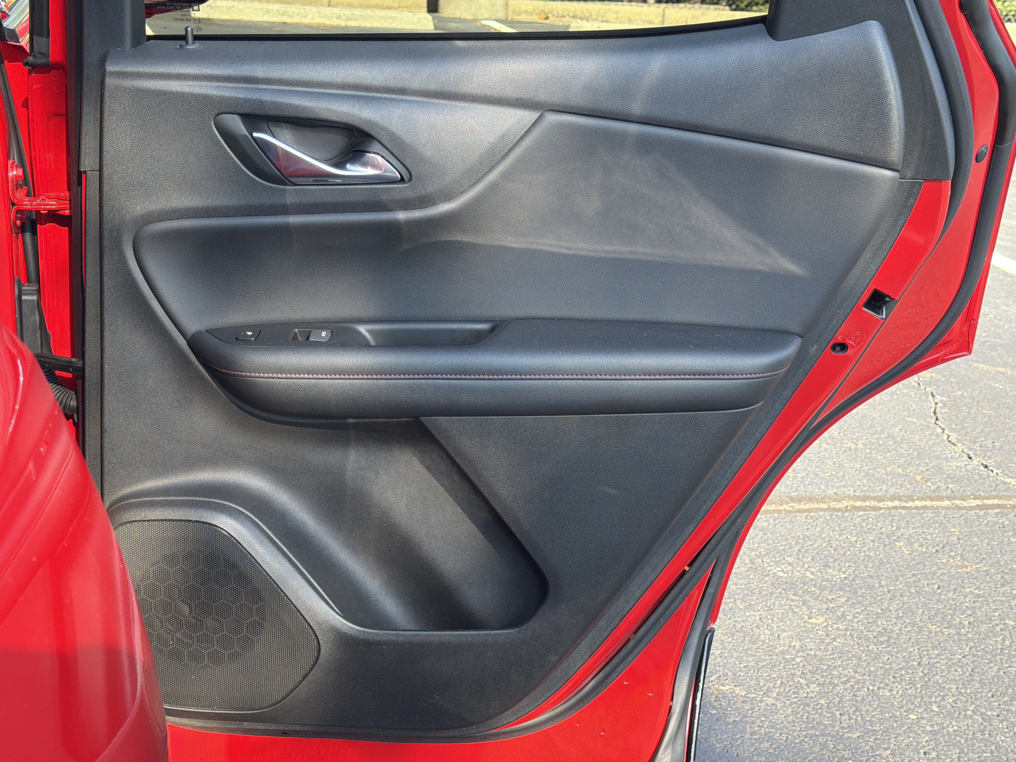 Used 2021 Chevrolet Blazer RS w/ Enhanced Convenience Package FWD image 16