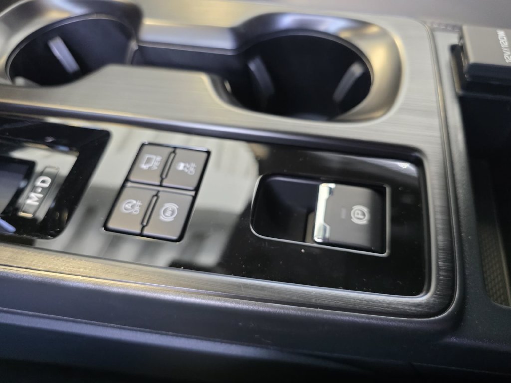 New 2026 Subaru Outback Limited XT AWD/4WD image 25