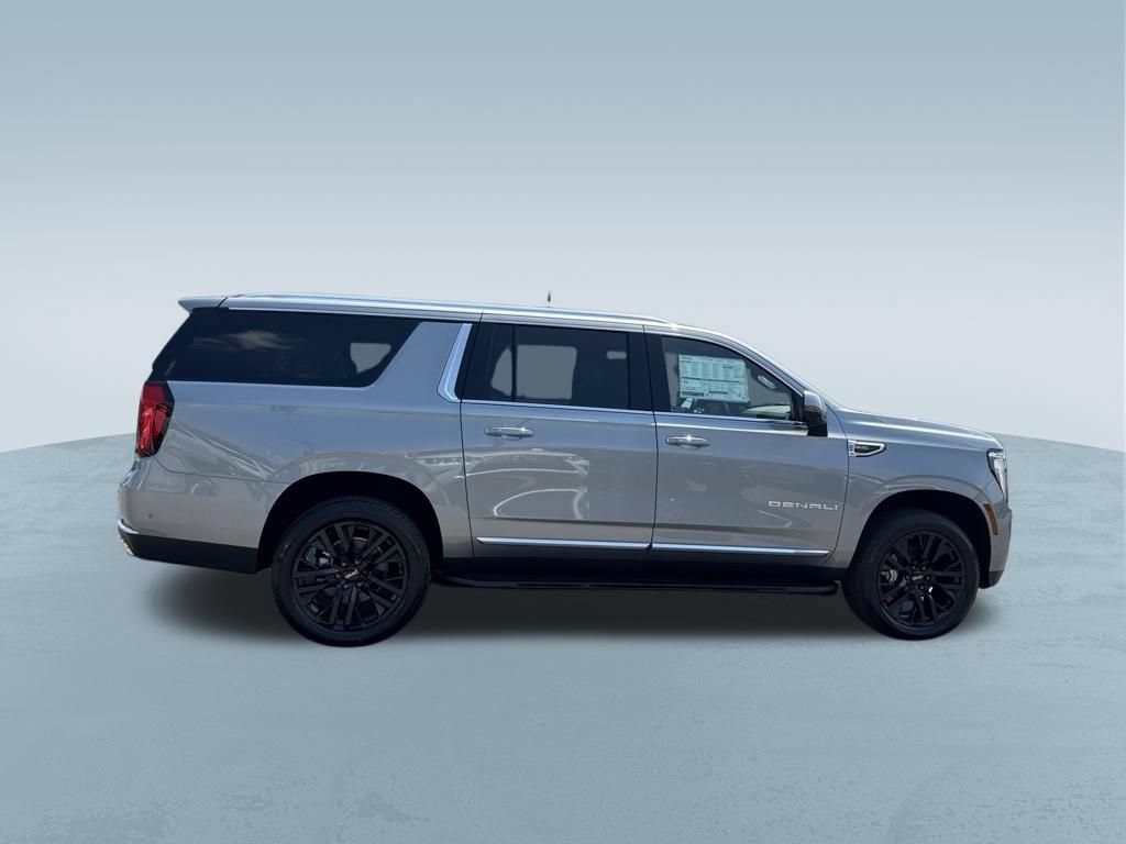 New 2026 GMC Yukon XL Denali w/ Advanced Technology Package AWD/4WD image 10