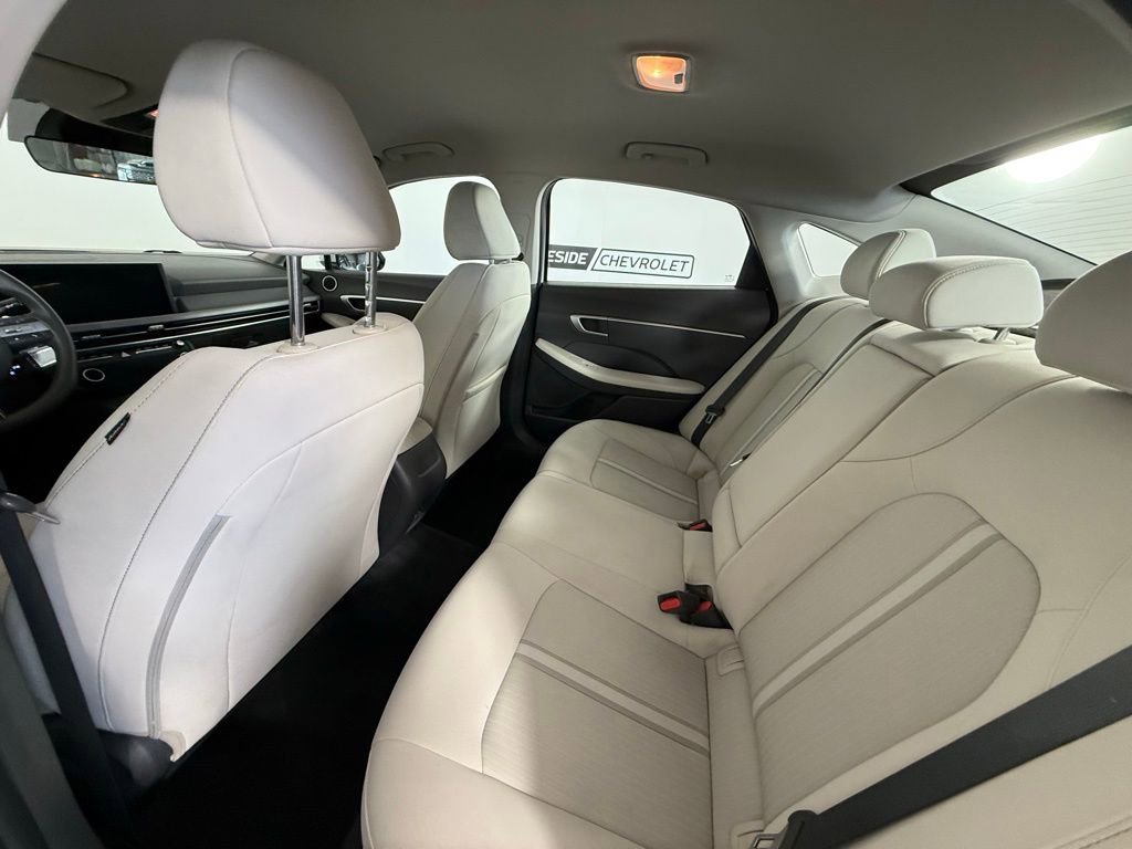 Used 2024 Hyundai Sonata SEL image 14