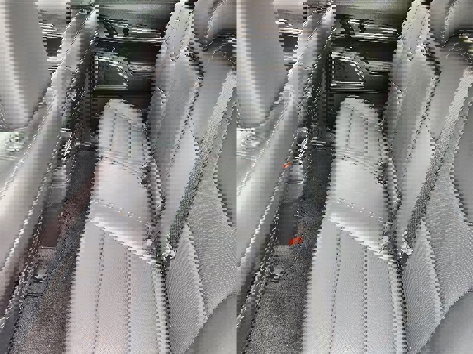 Used 2023 Kia Telluride LX image 29