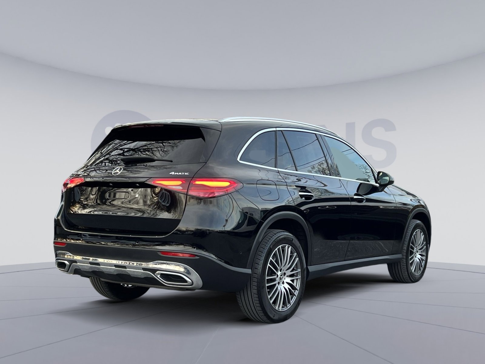 Certified 2024 Mercedes-Benz GLC 300 4MATIC image 5