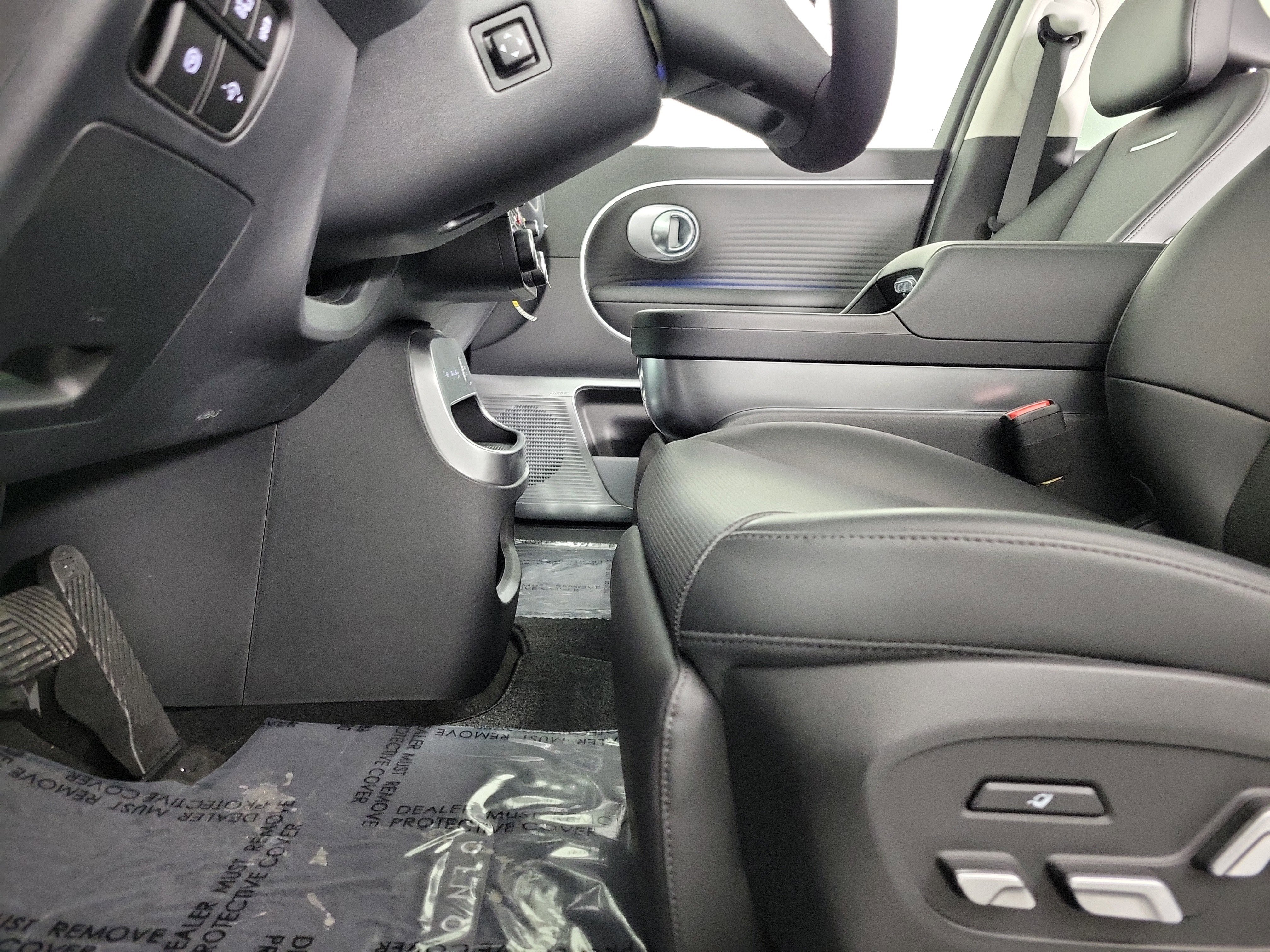 New 2026 Hyundai Ioniq 9 Limited image 29