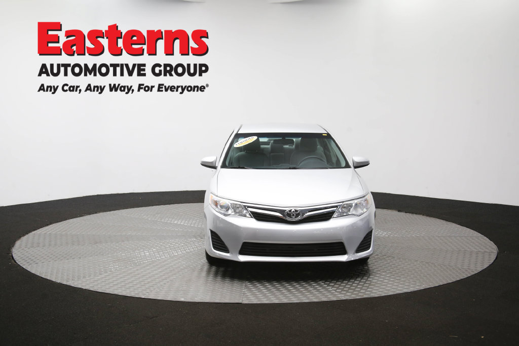 Used 2014 Toyota Camry LE FWD image 53