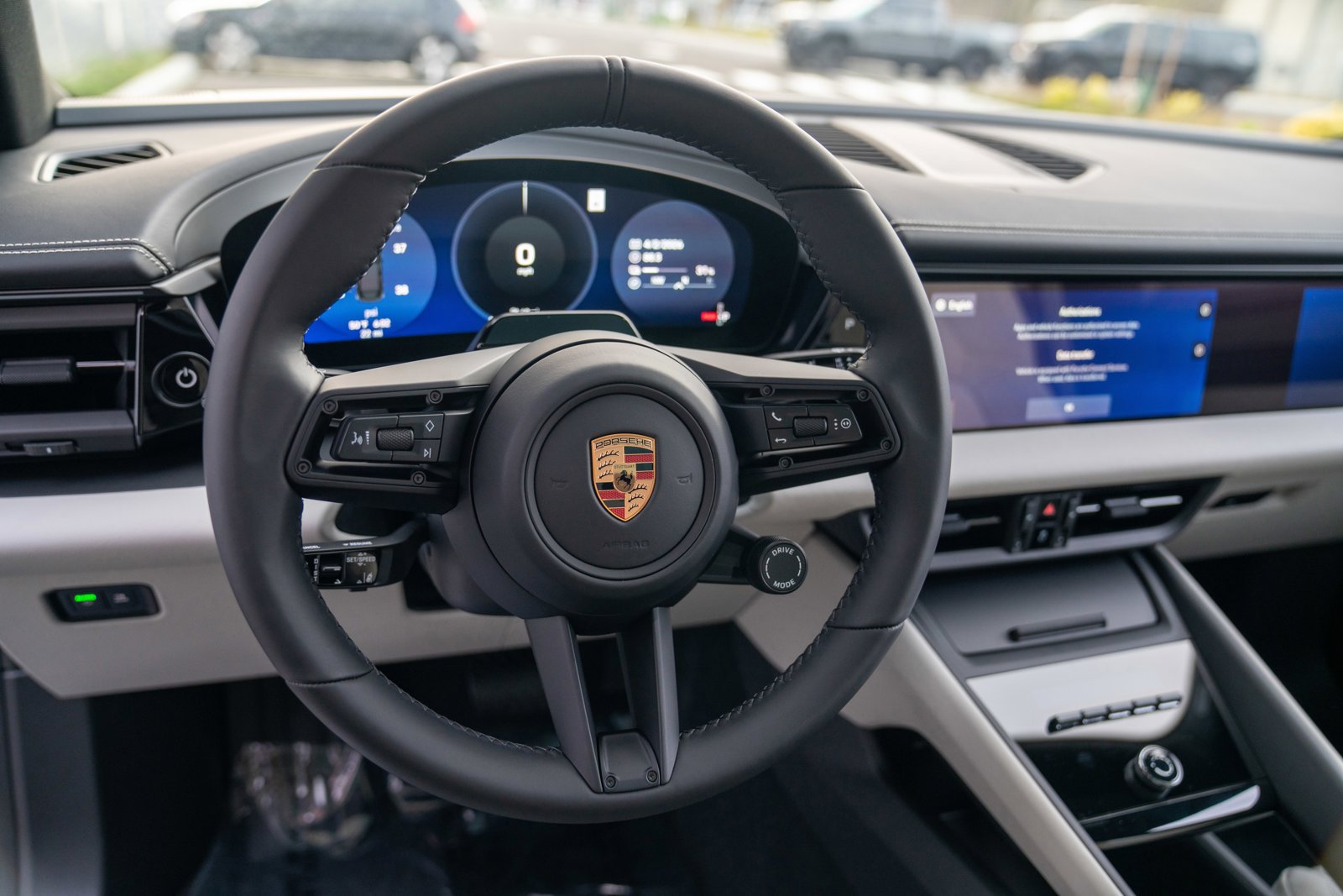 New 2026 Porsche Macan 4 Electric AWD/4WD image 13
