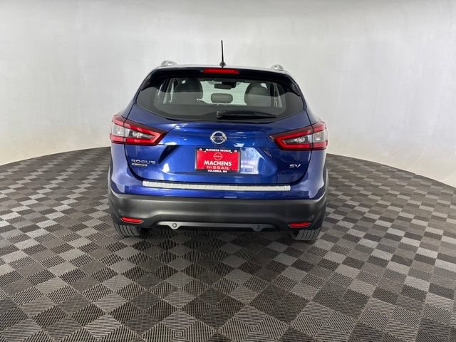 Used 2022 Nissan Rogue Sport SV FWD image 6
