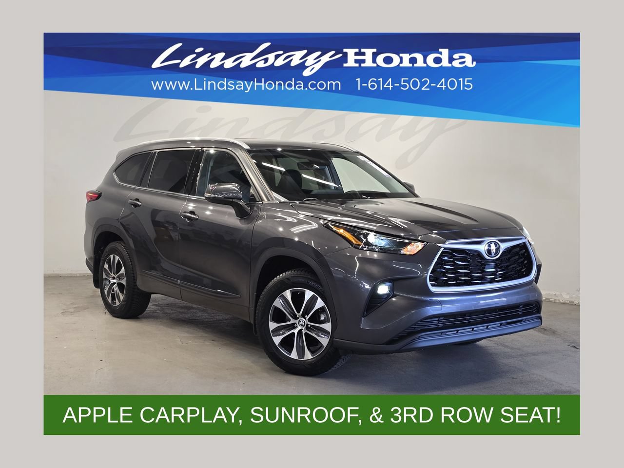 Used 2022 Toyota Highlander XLE AWD/4WD image 1