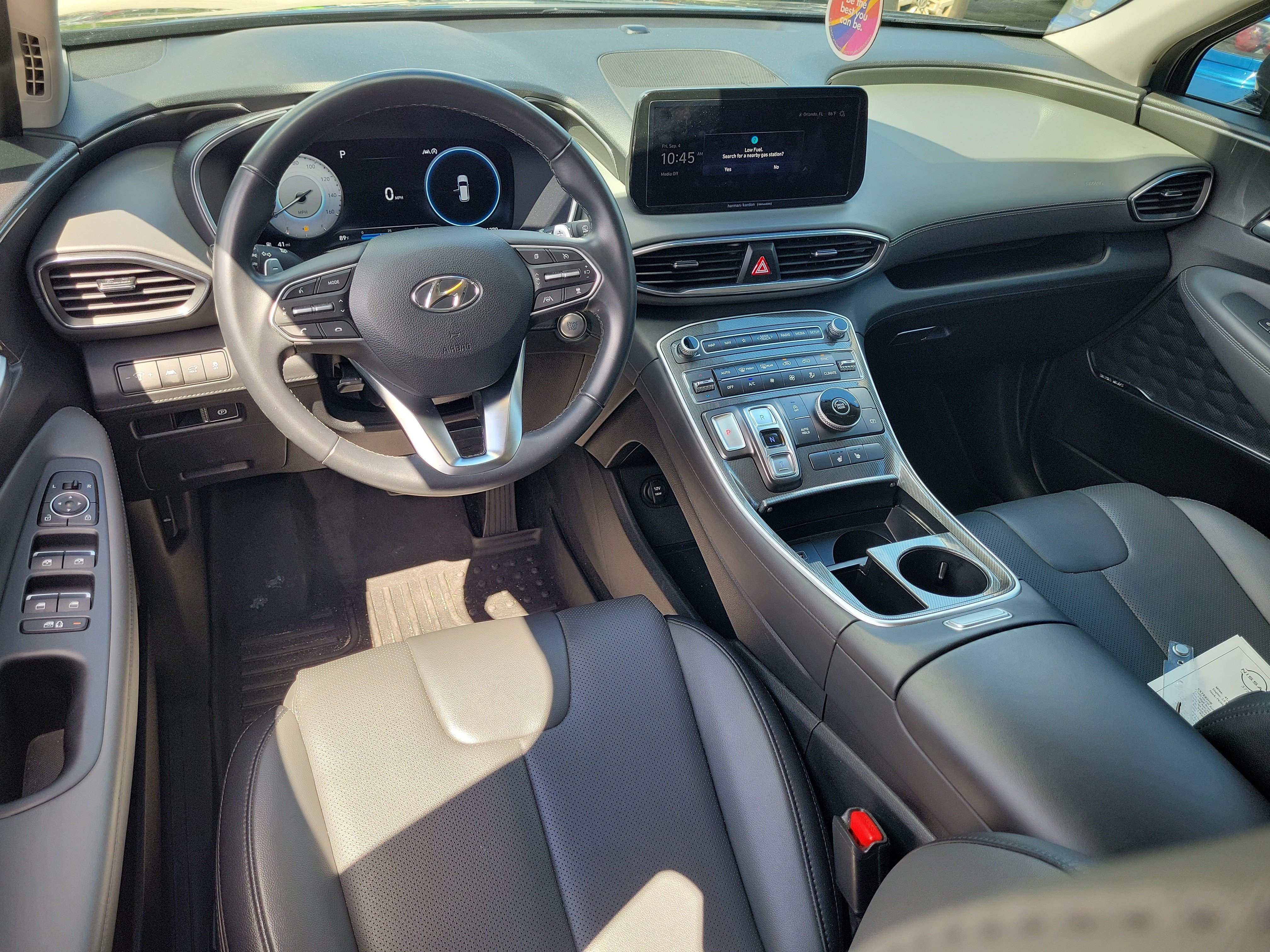 Used 2023 Hyundai Santa Fe SEL w/ Premium Package FWD image 16