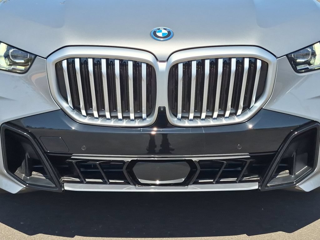 New 2026 BMW X5 xDrive50e w/ M Sport Package AWD/4WD image 36
