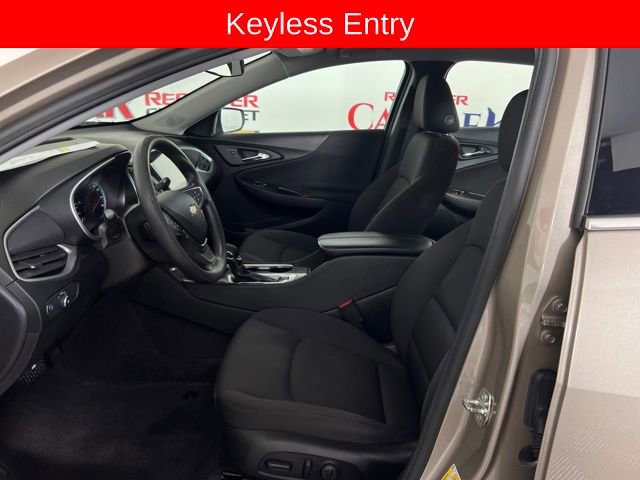 Used 2023 Chevrolet Malibu LT image 11
