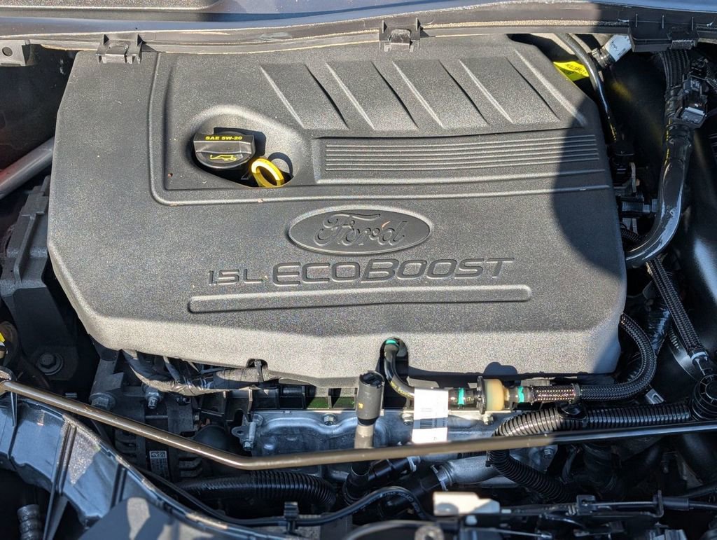 Used 2017 Ford Escape SE image 49