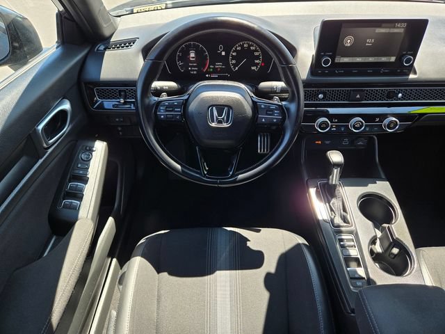 Used 2023 Honda Civic Sport image 11