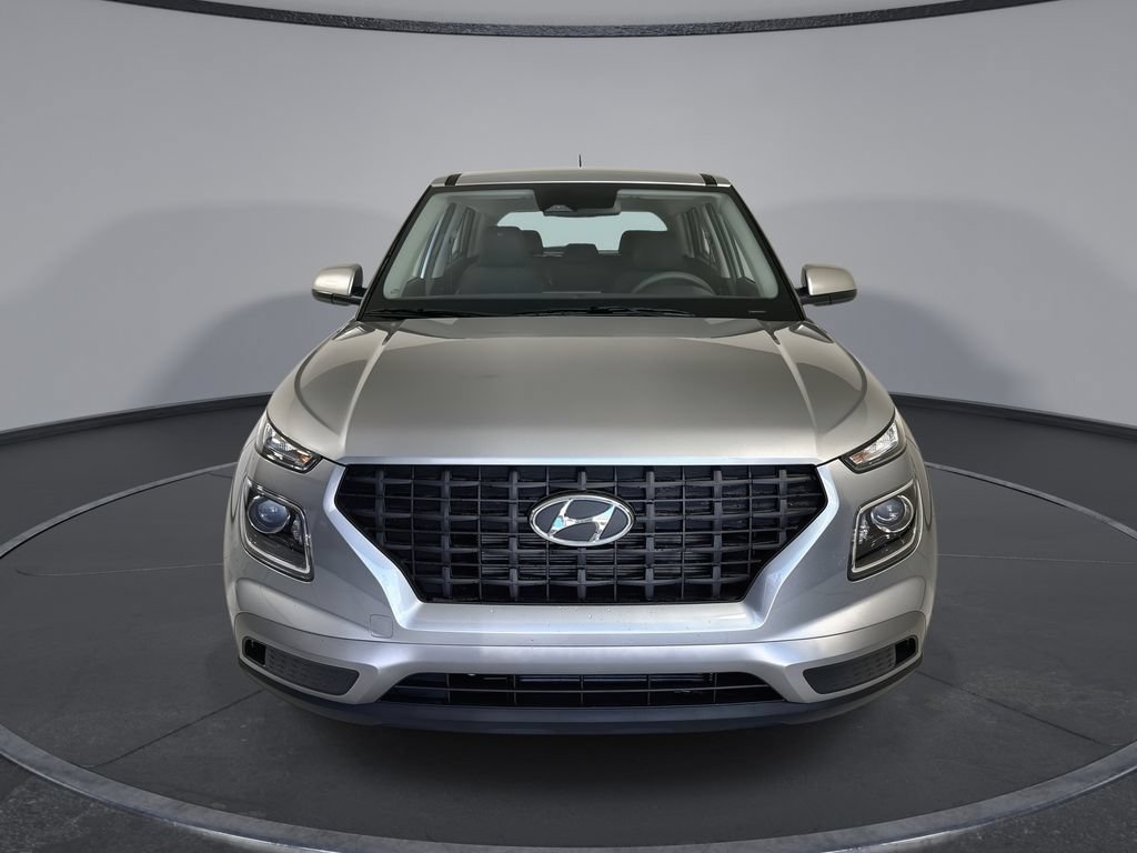 New 2026 Hyundai Venue SE FWD image 3