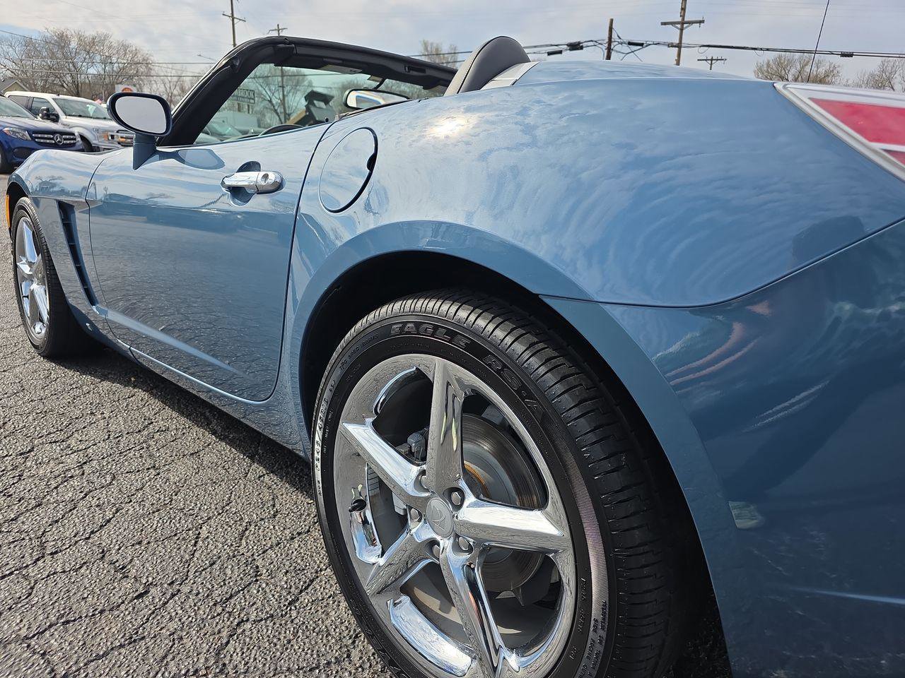 Used 2007 Saturn Sky ROADSTER w/ Premium Trim Pkg image 32