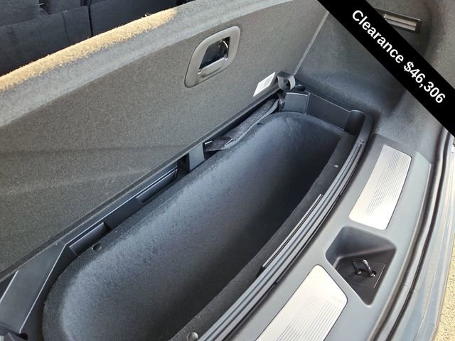 Used 2025 Cadillac Lyriq Sport image 32