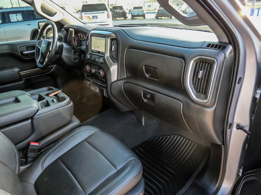 Used 2019 Chevrolet Silverado 1500 LT w/ All-Star Edition AWD/4WD image 15