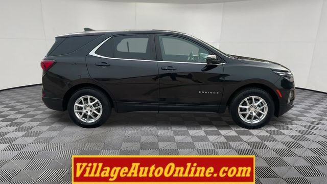 Used 2022 Chevrolet Equinox LT w/ Driver Convenience Package AWD/4WD image 45