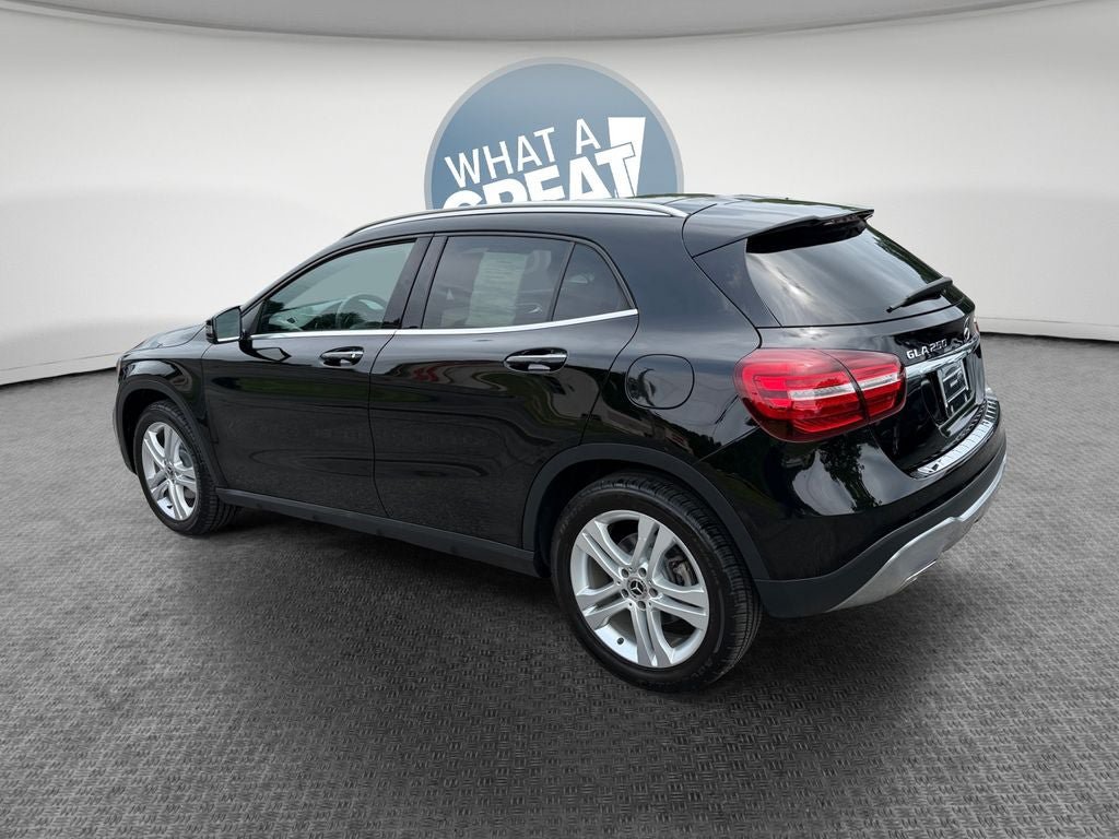 Used 2020 Mercedes-Benz GLA 250 4MATIC image 6