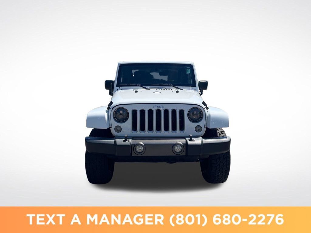 Used 2016 Jeep Wrangler Sahara w/ Connectivity Group AWD/4WD image 8