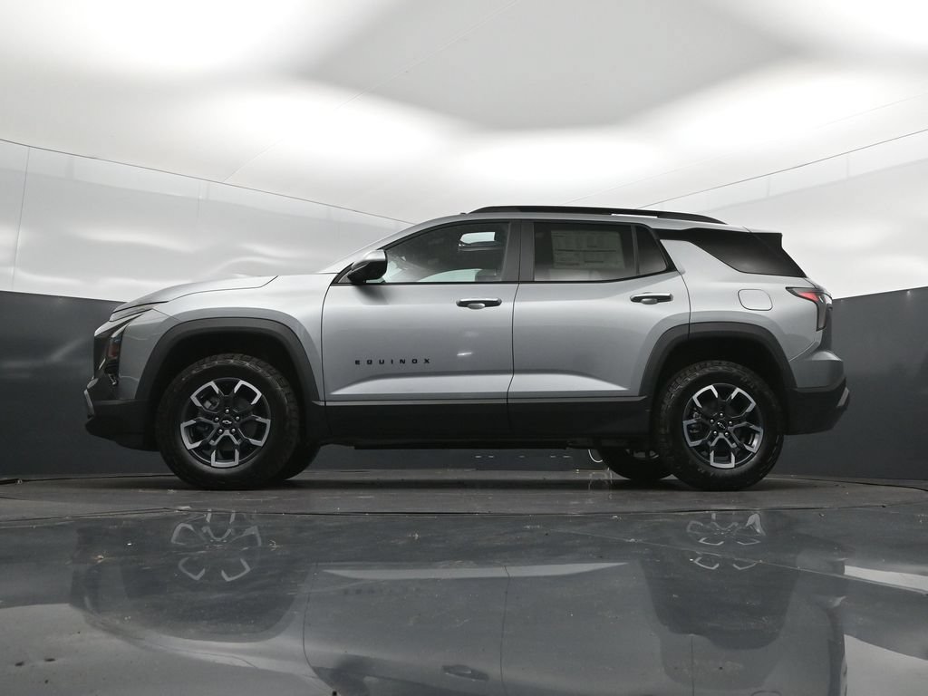 New 2026 Chevrolet Equinox ACTIV w/ Convenience Package III FWD image 39