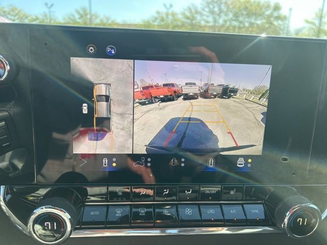 New 2025 Chevrolet Colorado Trail Boss w/ Midnight Edition image 19