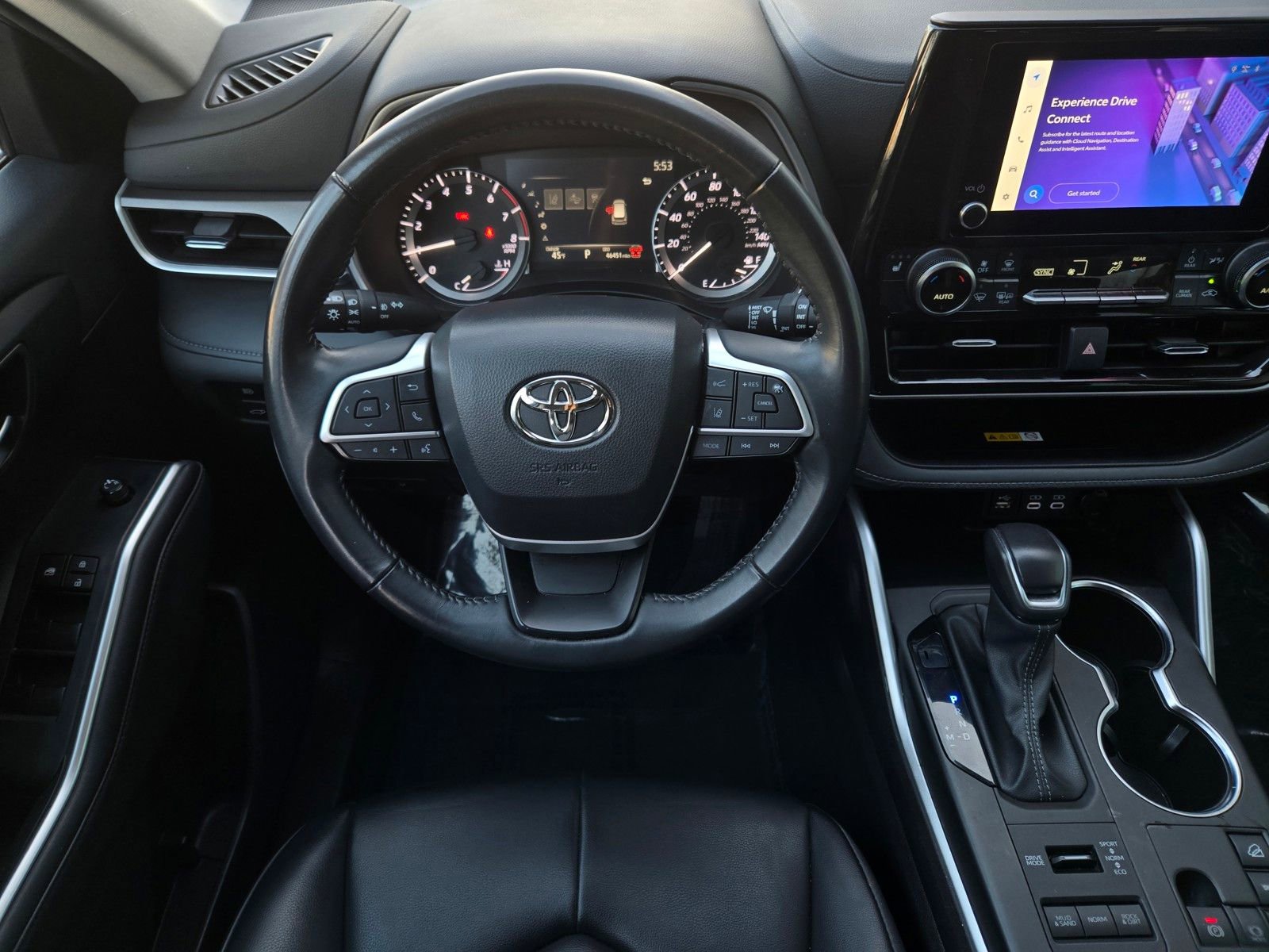 Certified 2024 Toyota Highlander XLE image 12