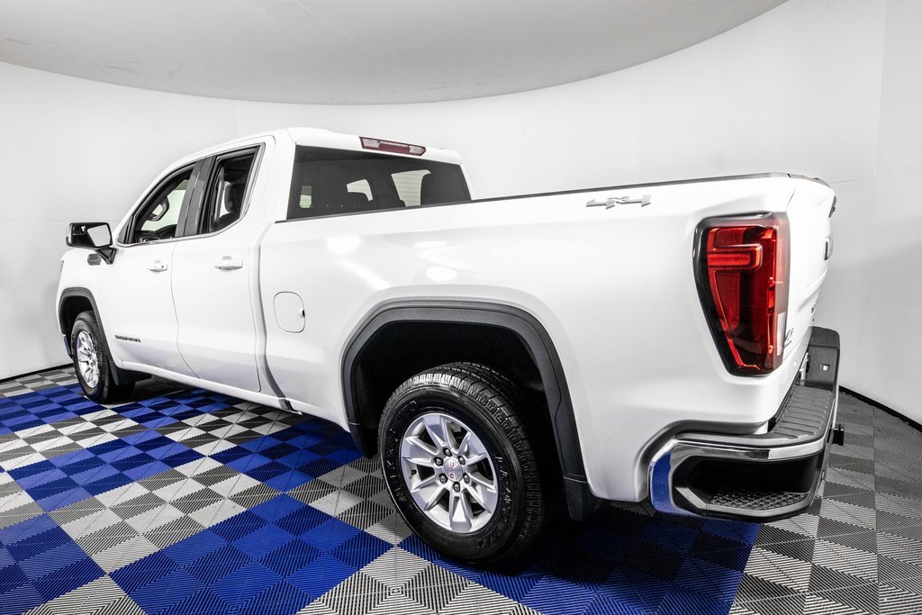 Used 2022 GMC Sierra 1500 SLE image 5