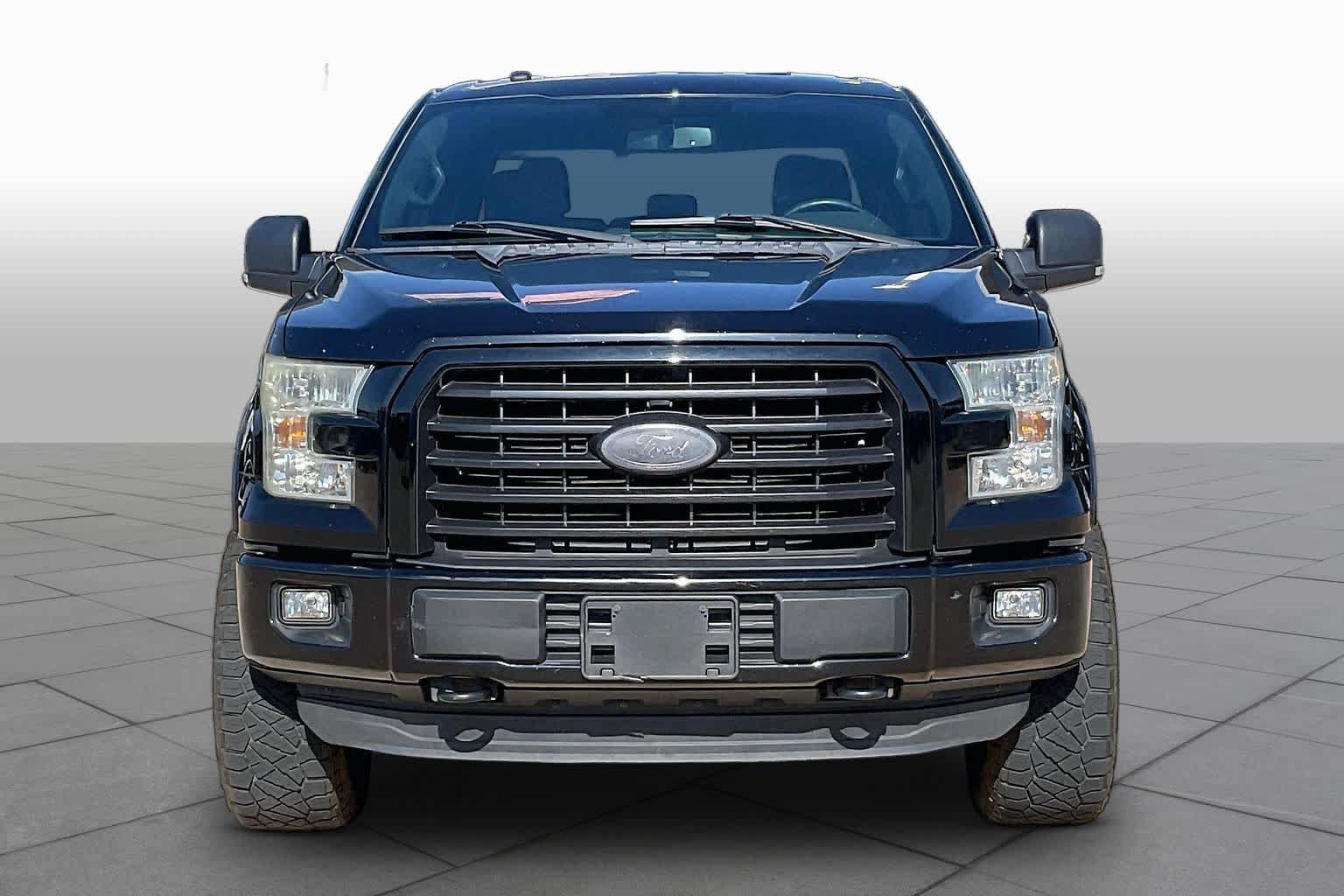 Used 2016 Ford F150 XLT w/ Equipment Group 302A Luxury AWD/4WD image 4