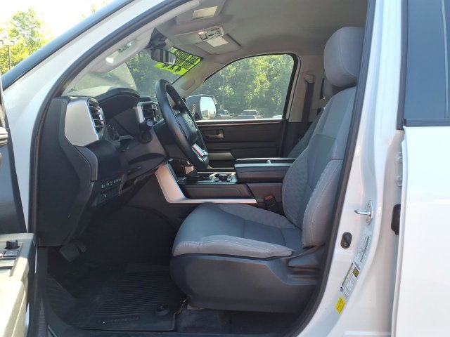 Used 2024 Toyota Tundra SR5 w/ SR5 Convenience Package AWD/4WD image 13