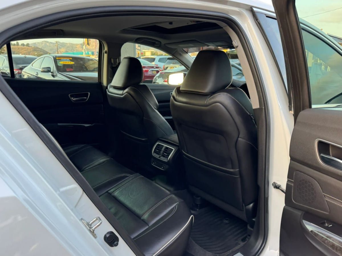 Used 2019 Acura TLX V6 w/ Advance Package FWD image 20