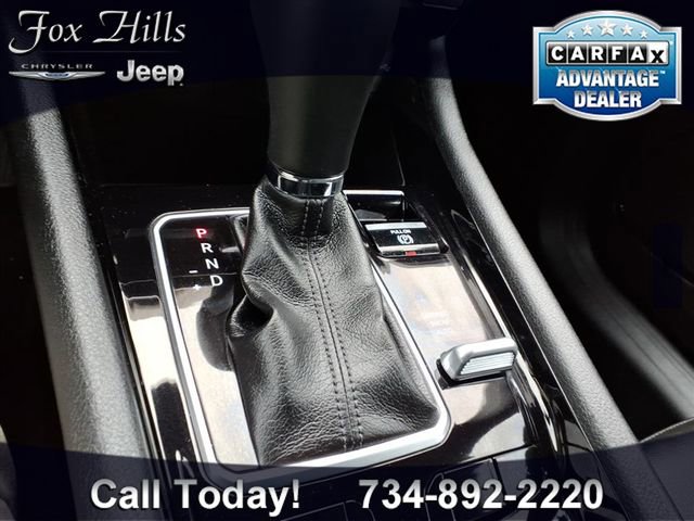 Used 2022 Jeep Compass Altitude w/ Convenience Group image 23