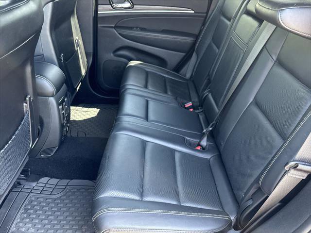 Certified 2021 Jeep Grand Cherokee Limited w/ Quick Order Package 28K 80th AWD/4WD image 15