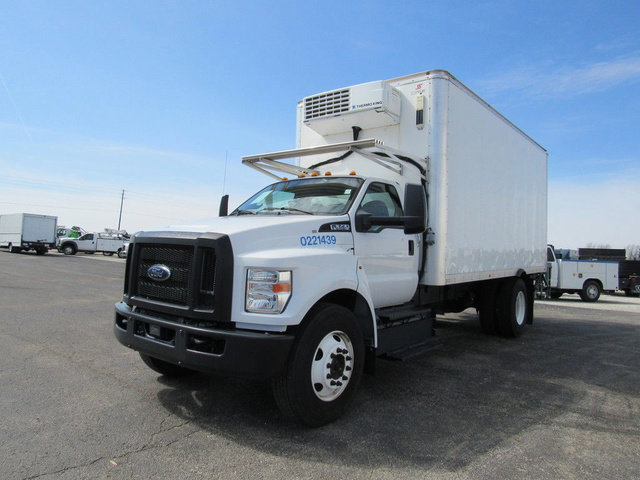Used 2022 Ford F650 2WD Regular Cab Super Duty image 7