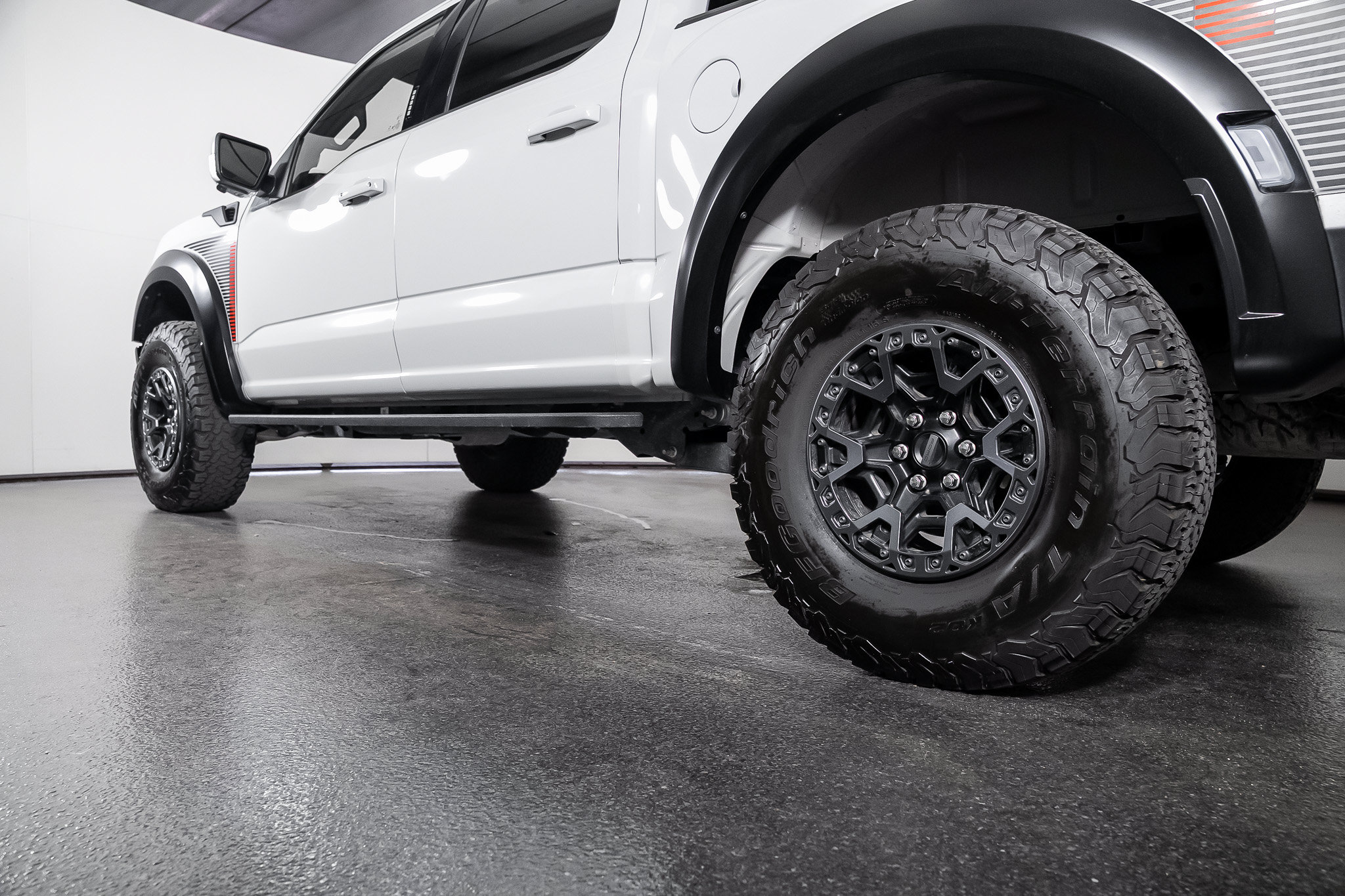 Used 2024 Ford F150 Raptor w/ Equipment Group 803A Raptor R AWD/4WD image 20