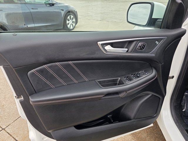 Used 2023 Ford Edge ST AWD/4WD image 25