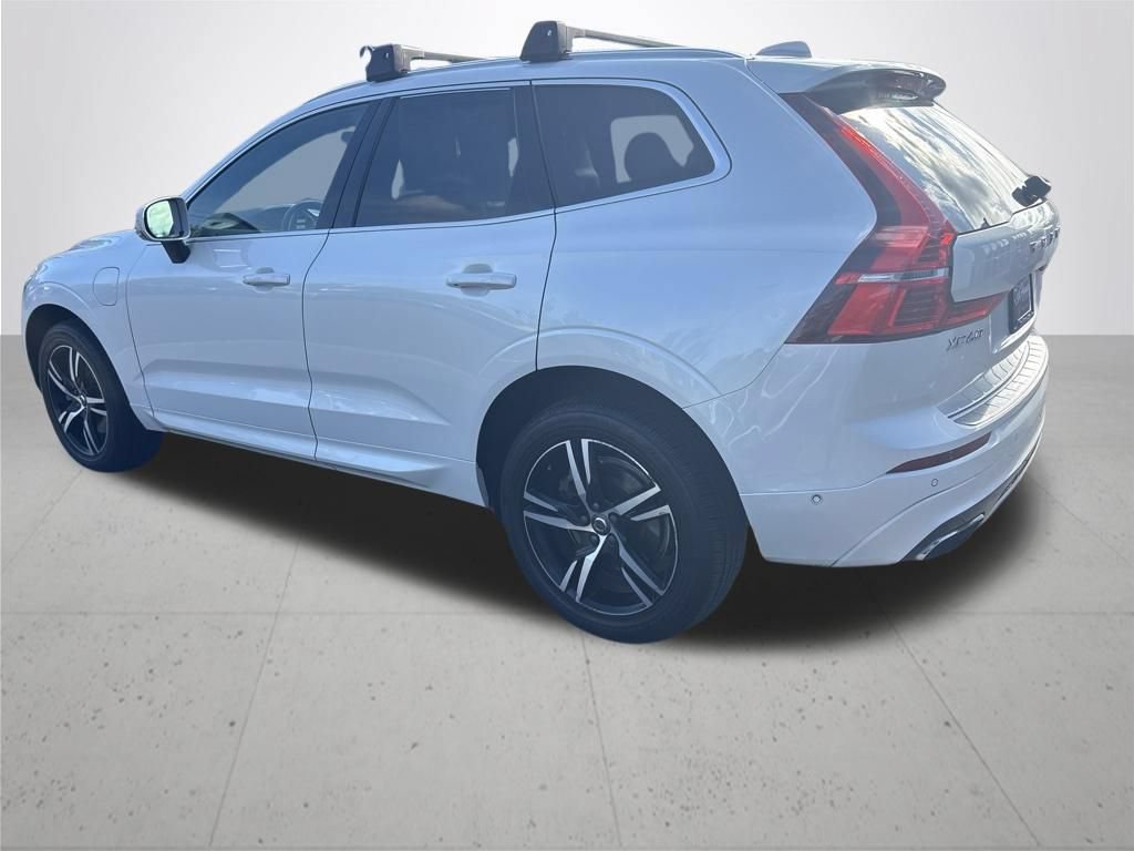 Used 2018 Volvo XC60 T8 R-Design w/ Convenience Package AWD/4WD image 9