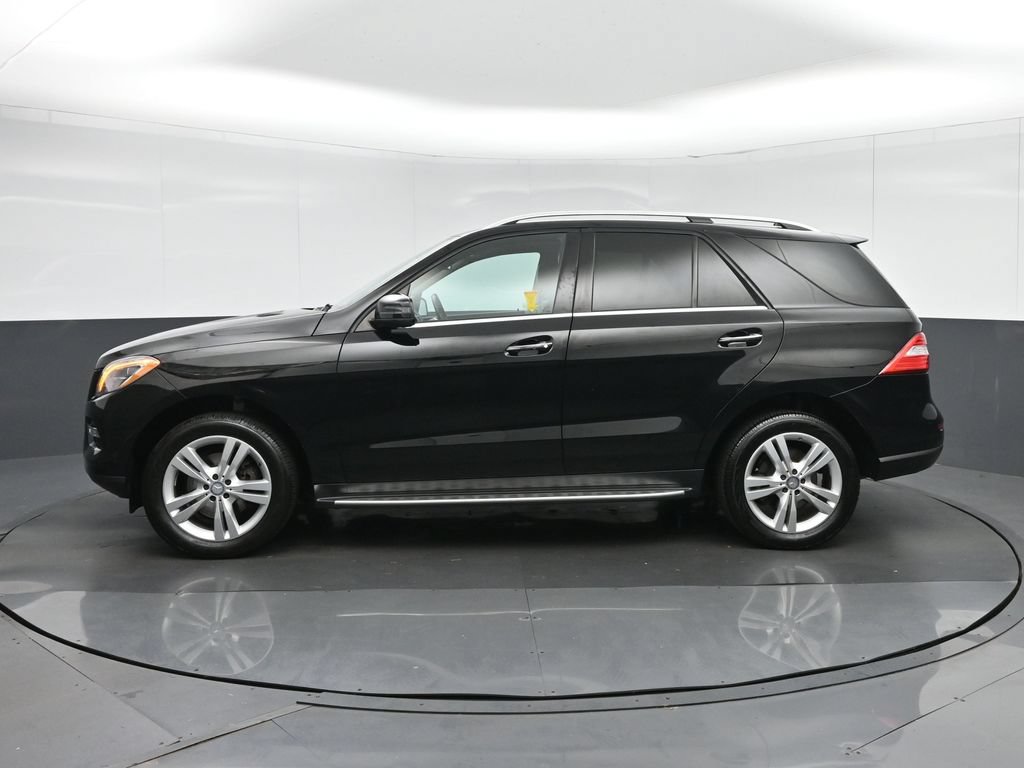 Used 2015 Mercedes-Benz ML 250 BlueTEC 4MATIC image 4