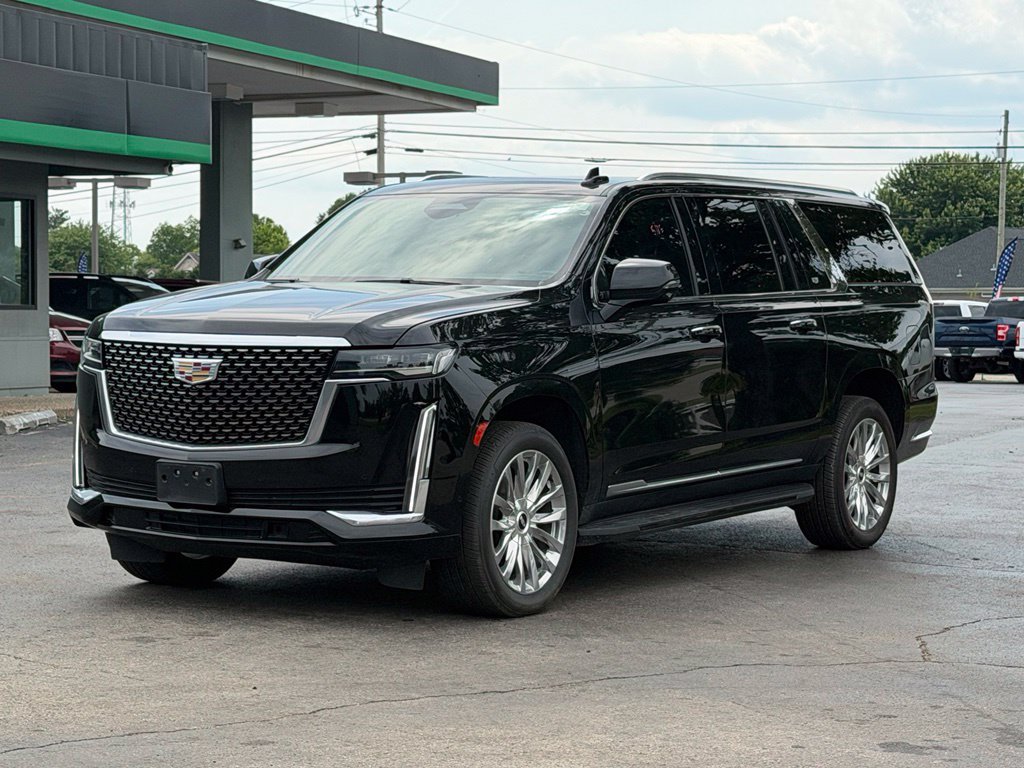 Used 2023 Cadillac Escalade ESV Premium Luxury AWD/4WD image 3