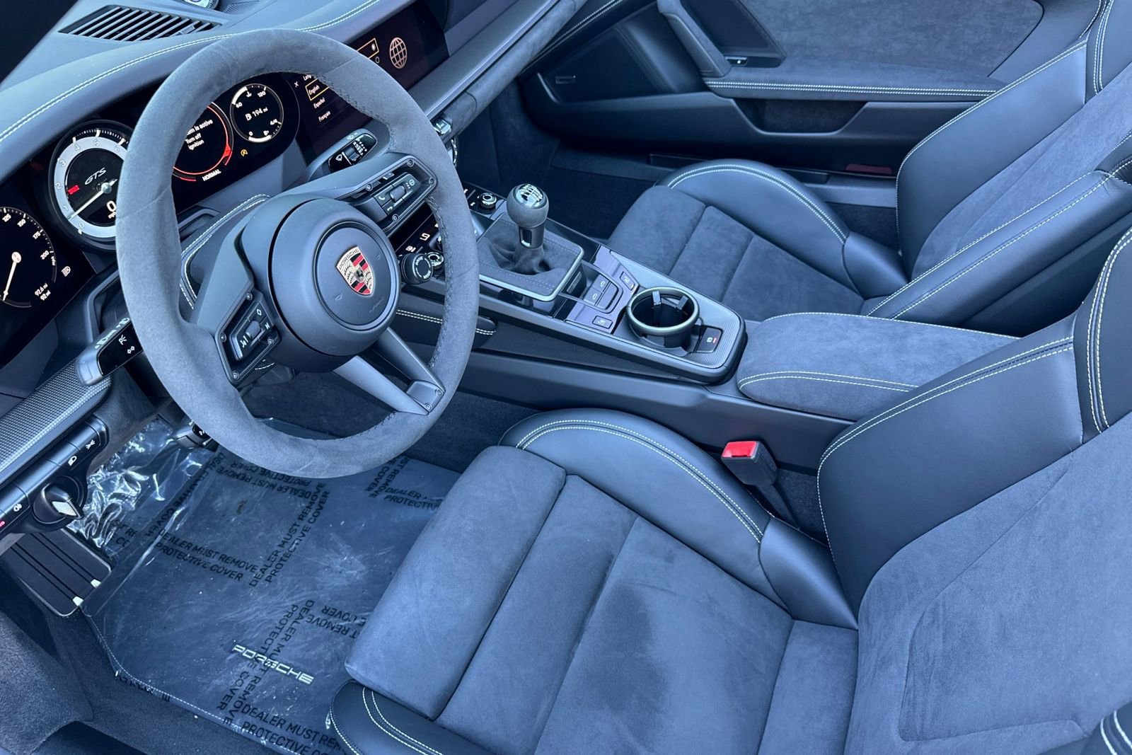 Used 2024 Porsche 911 Targa 4 GTS image 4