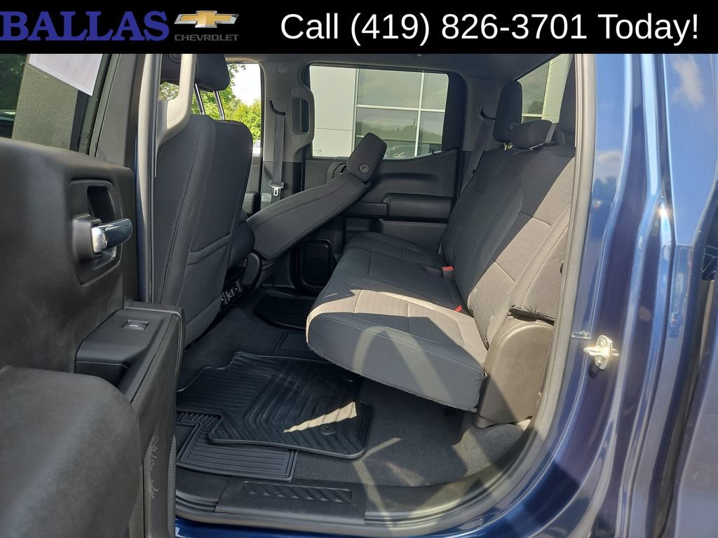 Certified 2021 Chevrolet Silverado 1500 LT w/ LPO, Dark Essentials Package AWD/4WD image 25