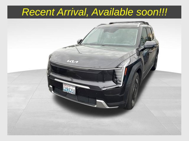 Certified 2024 Kia EV9 Wind AWD/4WD image 1