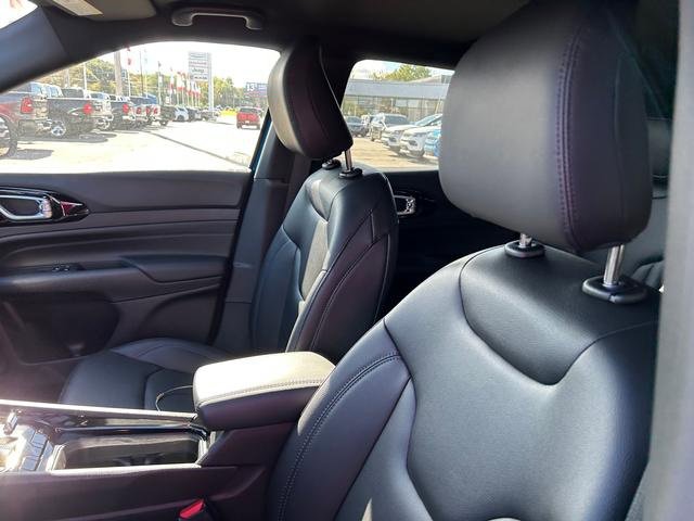 New 2026 Jeep Compass Limited image 12